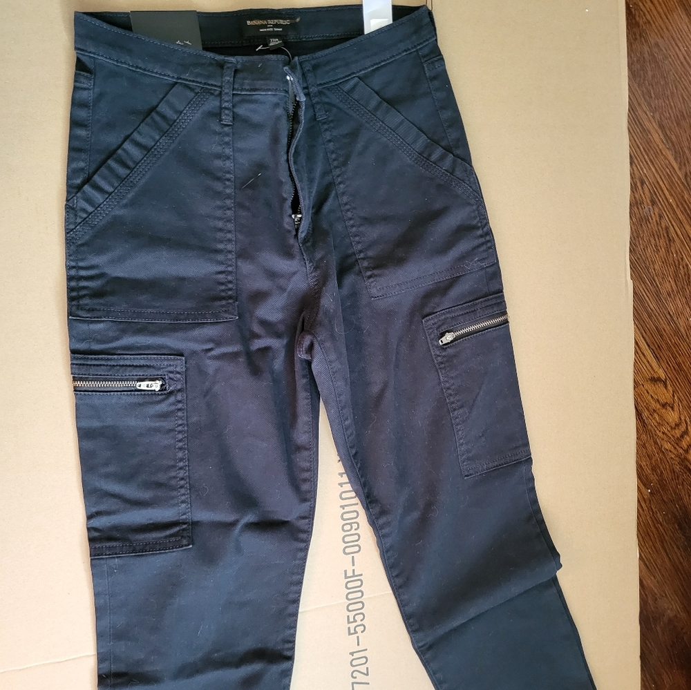 Banana republic jeans. Black. Brand new. 27/4 size